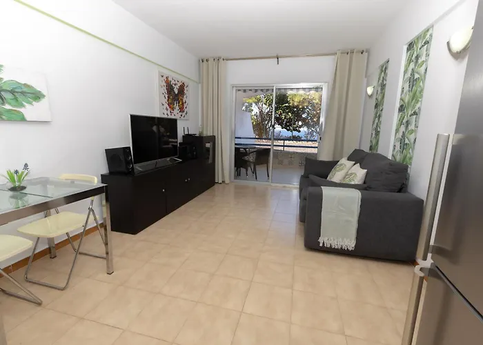 Paraiso Dreams Apartmán *